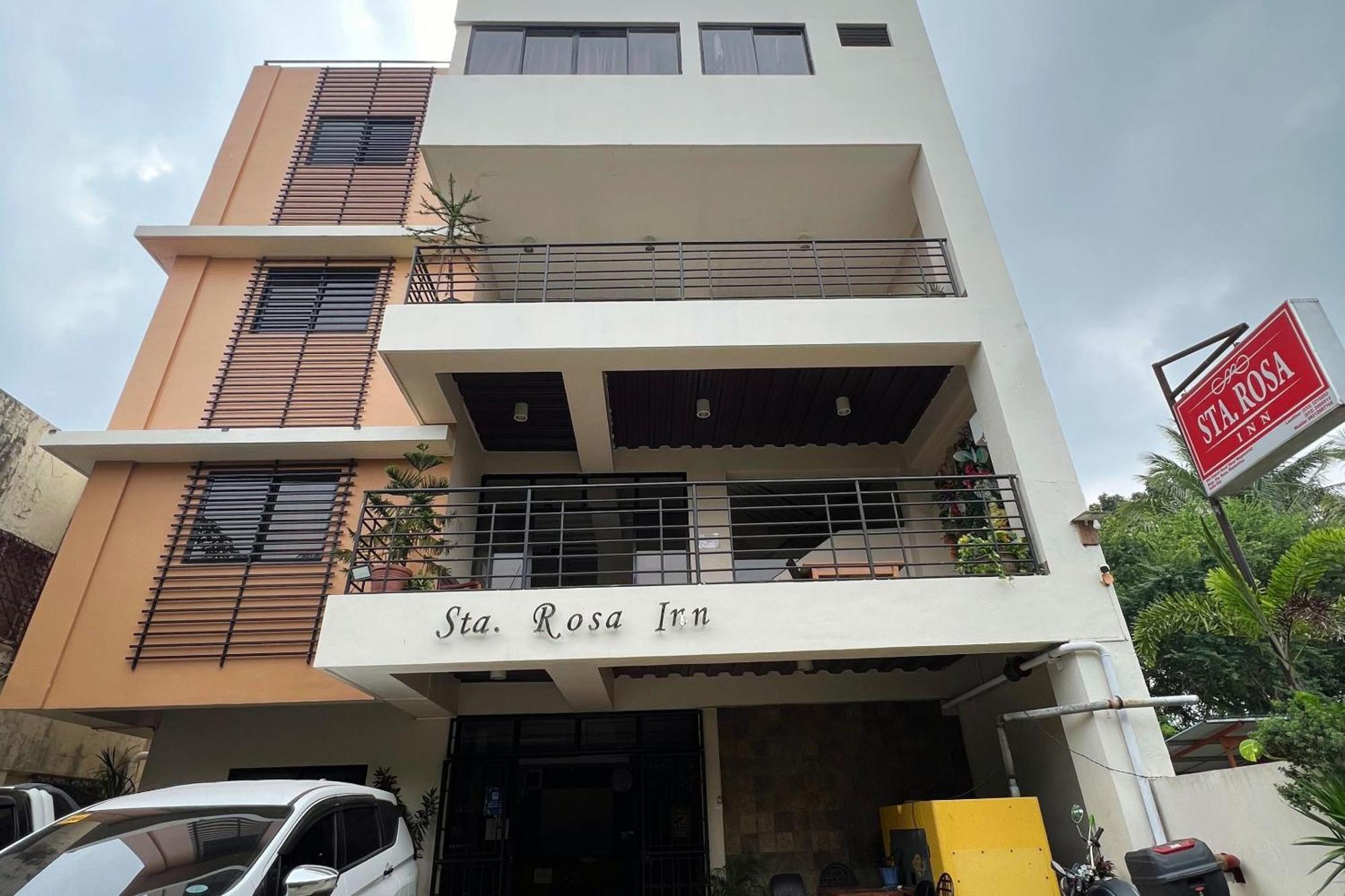 Sta Rosa Inn Iloilo Powered By Cocotel Bagian luar foto